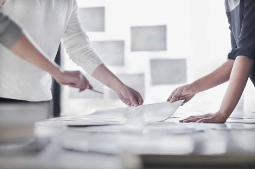 В России планируют расширить перечень оснований для выдворения мигрантов.