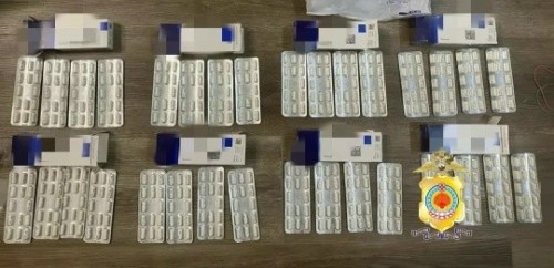 ️В Элисте задержали женщину с 663 капсулами сильнодействующего вещества «Лирика»