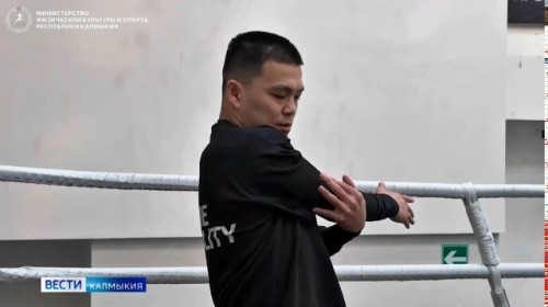 Сегодня Чингиз Натыров проведет открытую тренировку по боксу.