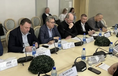 Продвижение традиционных духовно-нравственных российских ценностей в медиа обсудили в Общественной палате