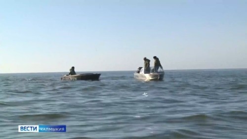 В Лаганском районе решён вопрос обеспечения рыбаков топливом для осенней путины