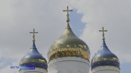 Сегодня православные верующие отмечают Покров Пресвятой Богородицы