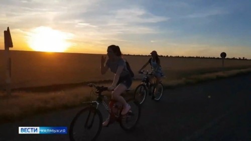 Сегодня – Международный день велосипеда.