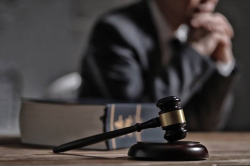 Прокуратура Элисты поддержала государственное обвинение в отношении 42-летнего местного жителя