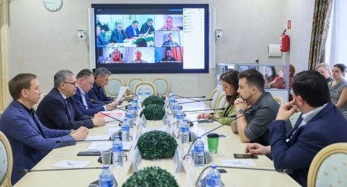Рифат Сабитов подчеркнул необходимость развития отечественных нейросетей