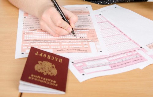 Свыше семисот одиннадцатиклассников сегодня сдали ЕГЭ по математике профильного уровня