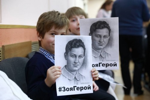 В России в 5 раз проходит патриотический флешмоб #ЗояГерой, посвященный Зое Космодемьянской