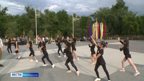 В парке Дружба начались репетиции празднования Дня России