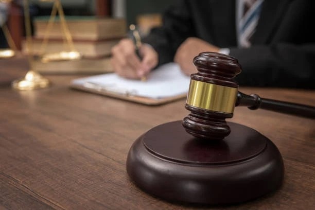 Суд приговорил жителя Целинного района к двум годам колонии за нападение на полицейского