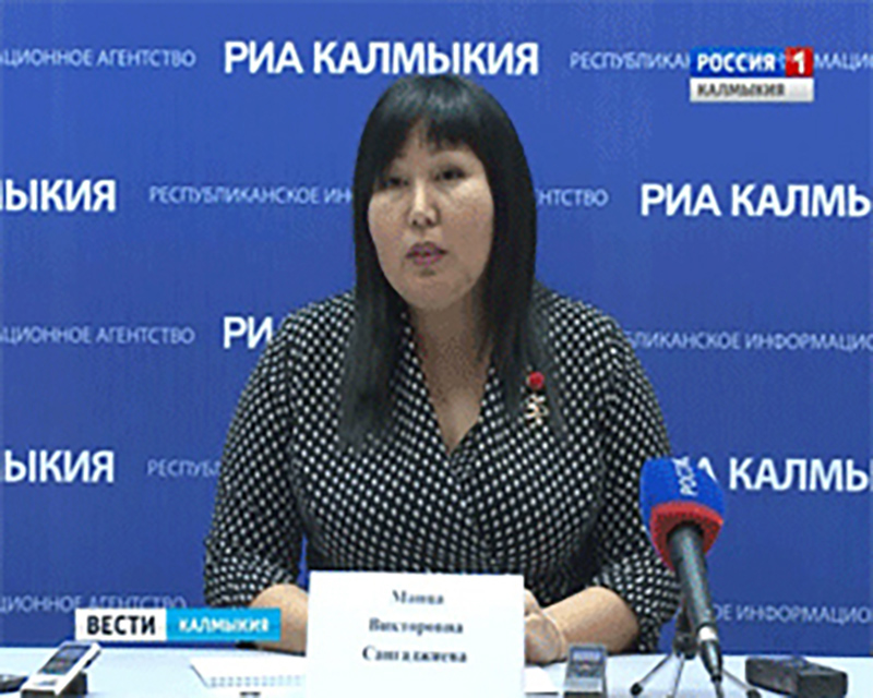 Руководитель УФАС Манца Сангаджиева пообщалась с прессой