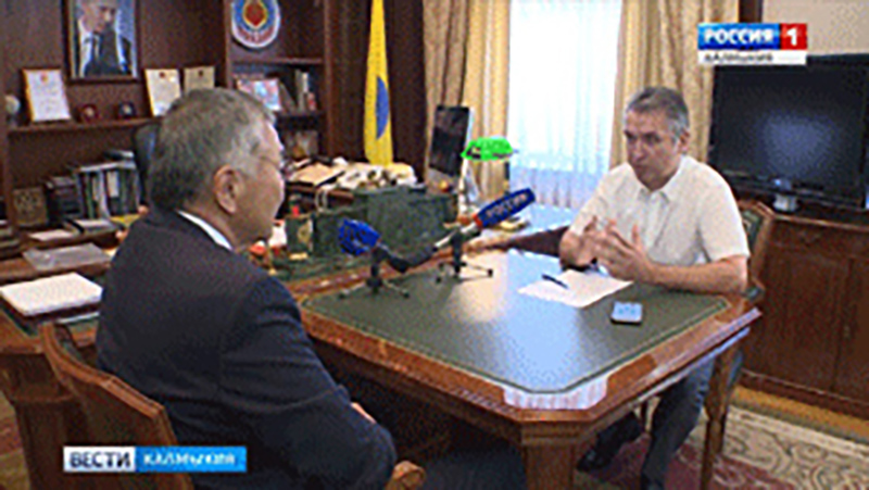 Глава республики Алексей Орлов дал интервью для «Интерфакс-Юг»