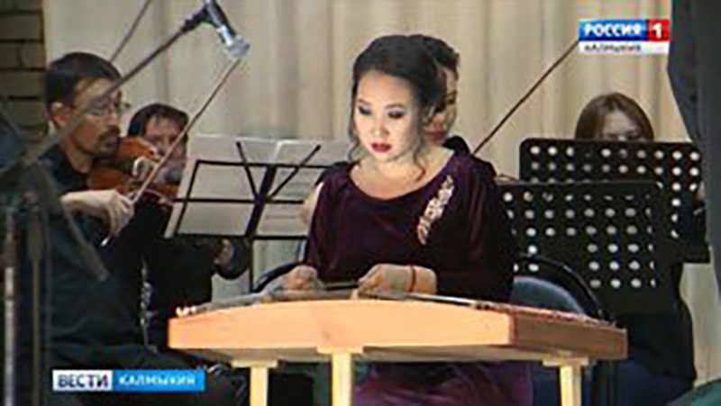 В Элисте состоялся сольный концерт Виктории Китаевой