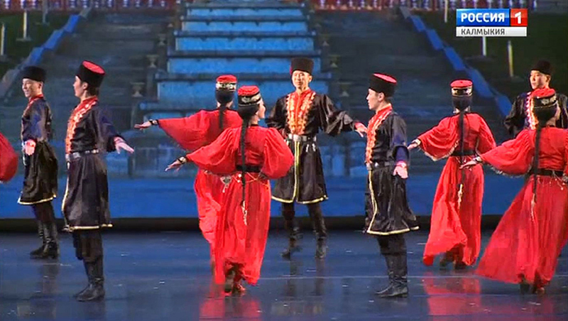 Театр танца «Ойраты» примет участие во Всероссийском фестивале народного искусства