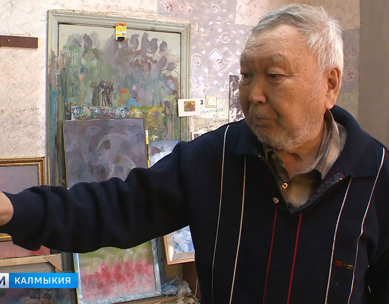 Народному художнику Калмыкии Цебеку Адучиеву исполнилось 80 лет