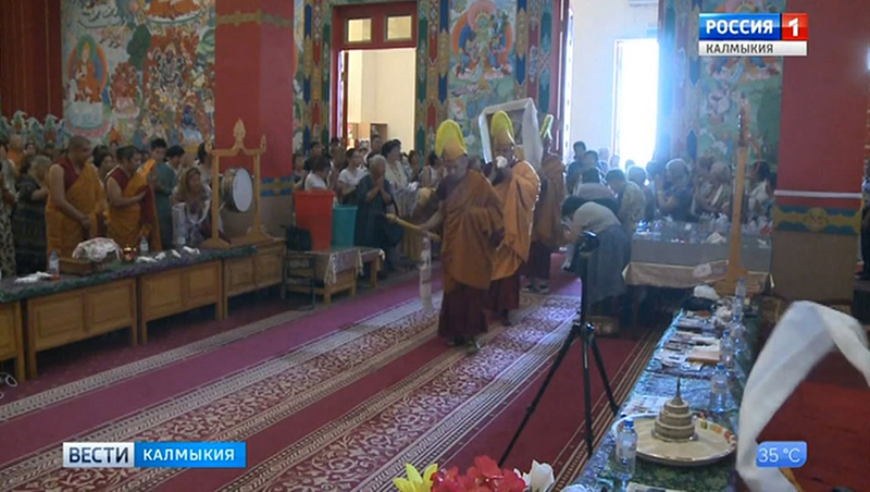 Буддийский мир отметил день рождения Его Святейшества Далай Ламы 14-го