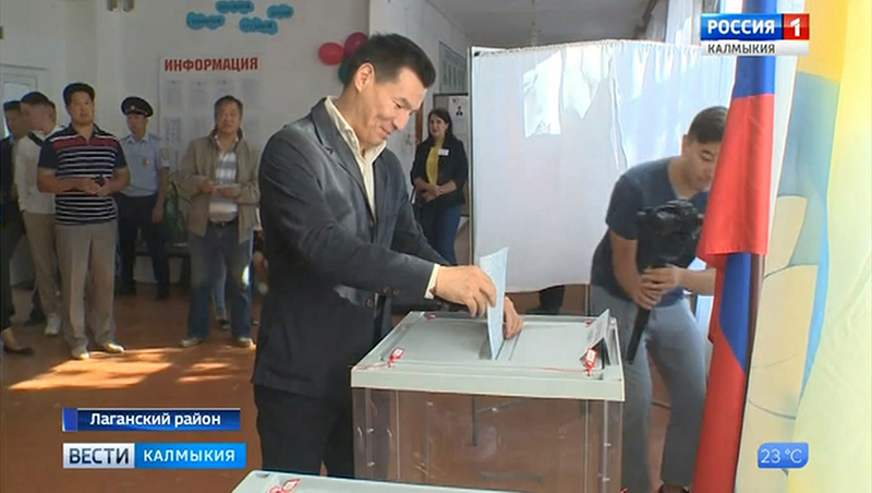 В Калмыкии работали 239 избирательных участков