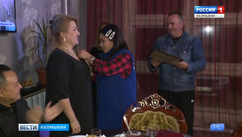 Жительница Калмыкии удостоена звания Герой Дагестана