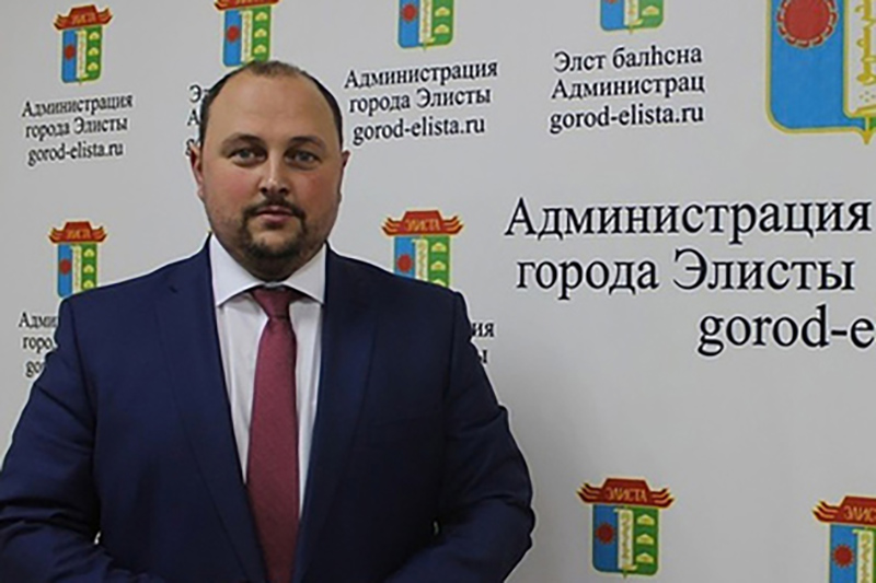 Дмитрий Трапезников избран на пост Главы Администрации степной столицы
