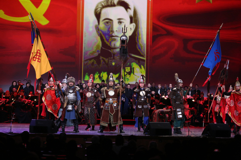 В Кремлевском дворце состоялся большой концерт мастеров искусств степной республики