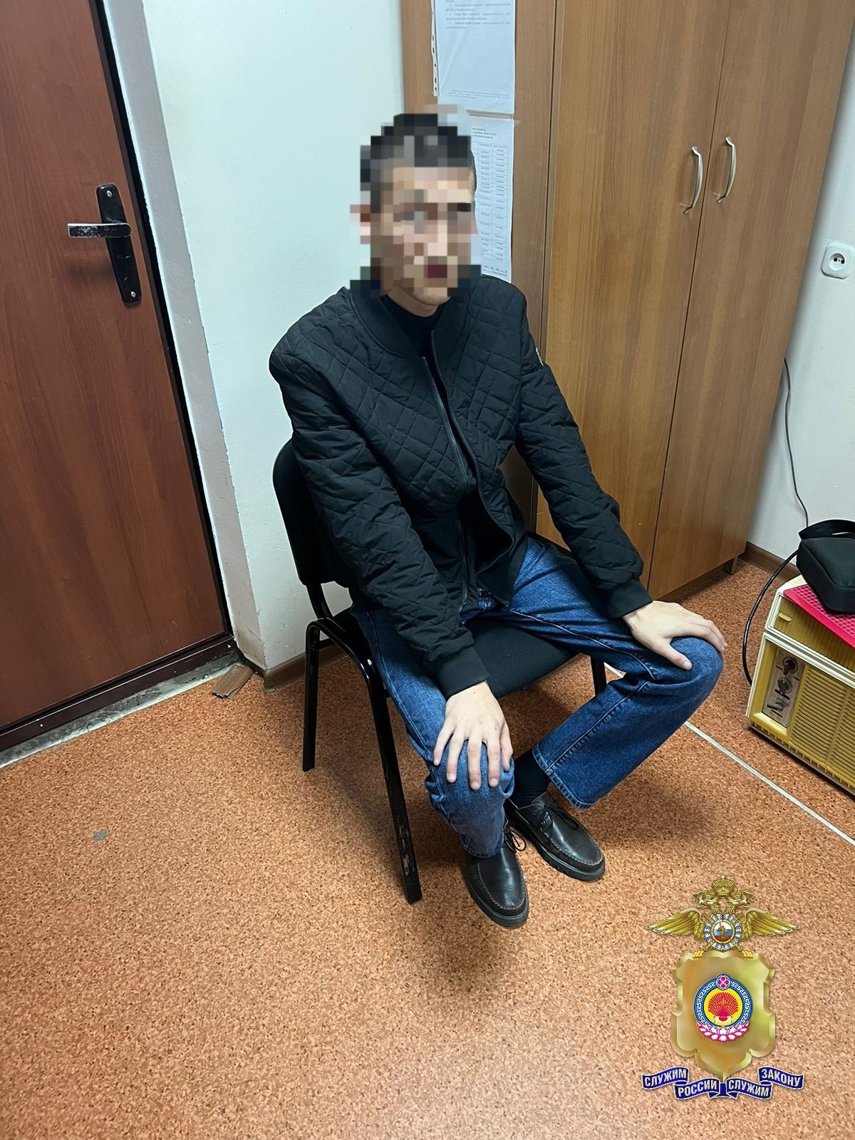 Оперативные сотрудники МВД по Республике Калмыкия задержали мошенника, подозреваемого более чем в 7 эпизодах преступной деятельности
