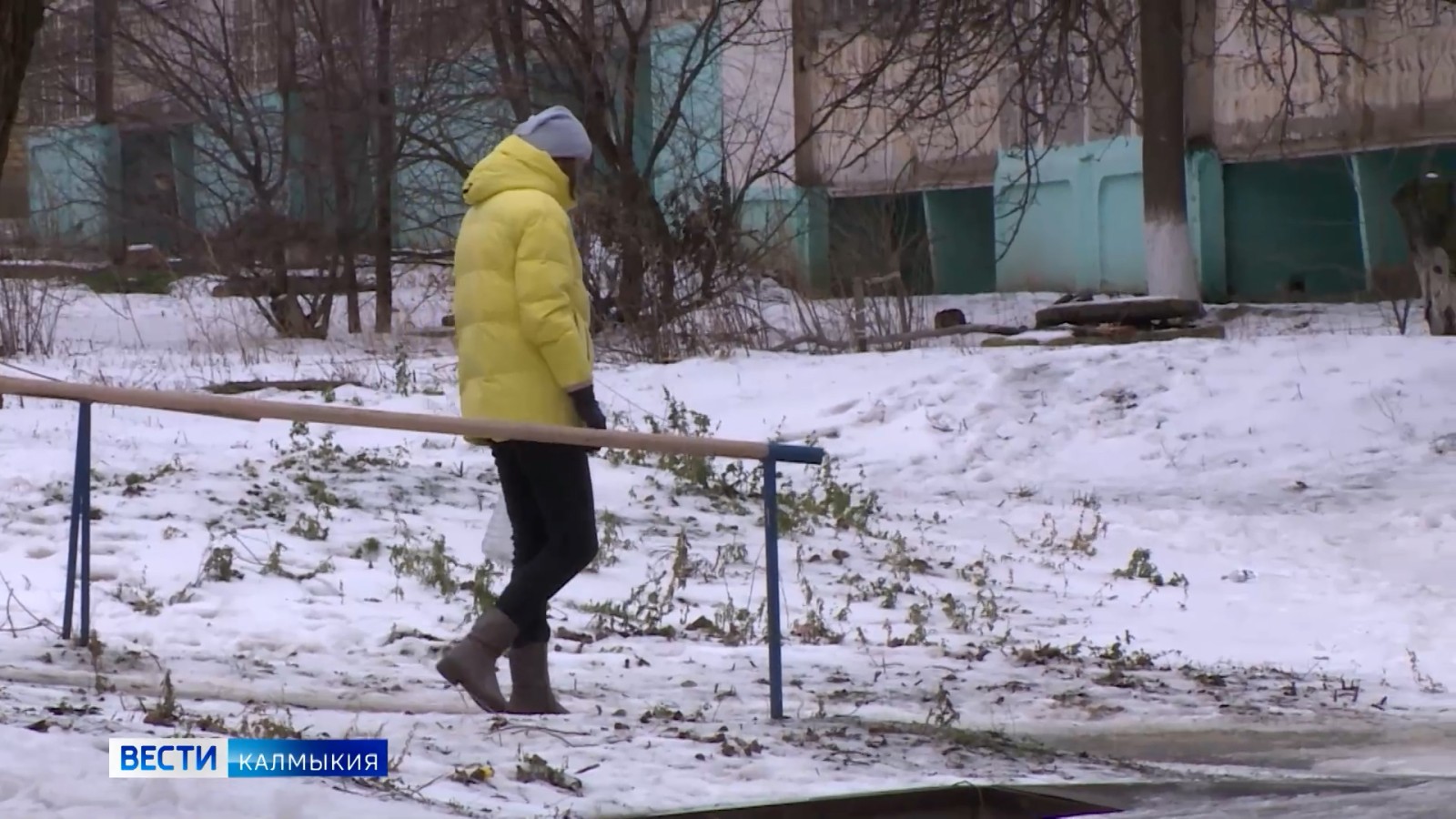 Сегодня за окном солнце и без осадков и такая погода на большей территории Калмыкии.