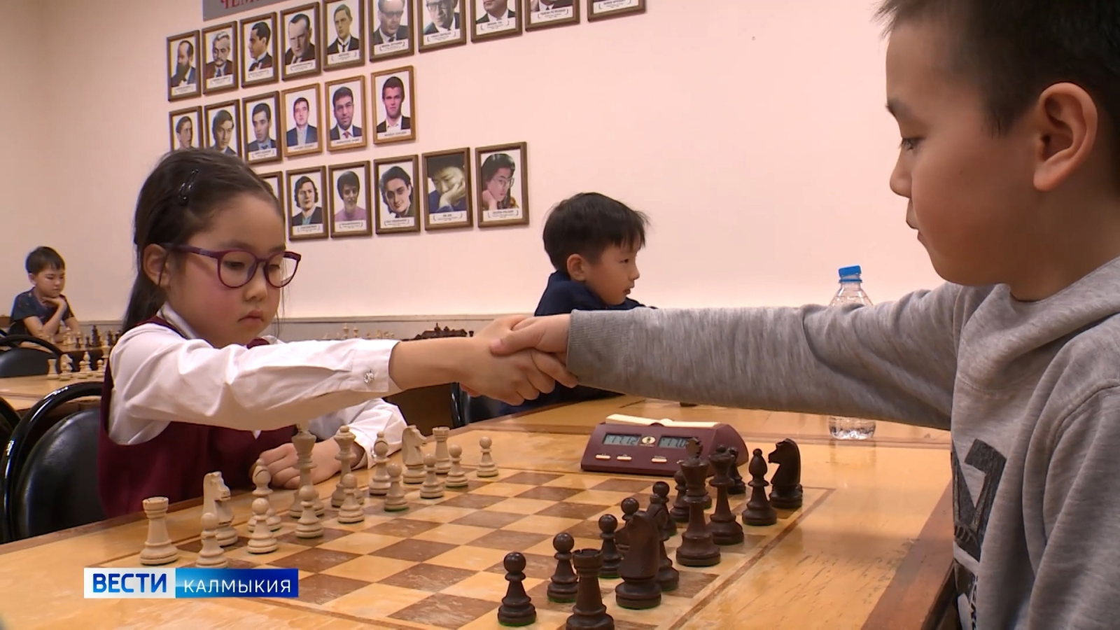 В Калмыкии пройдет детский шахматный турнир Сергея Карякина