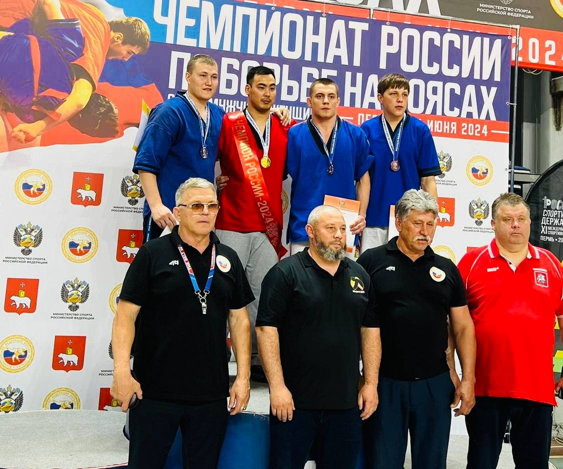 Калмыцкие спортсмены успешно выступили на Чемпионате России борьбы на поясах