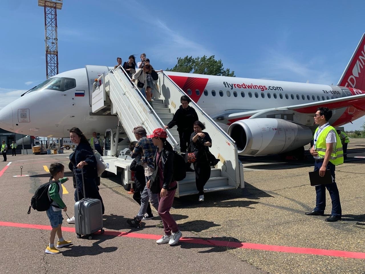 Сегодня авиакомпания Red Wings приступит к выполнению рейсов из Сочи в Элисту