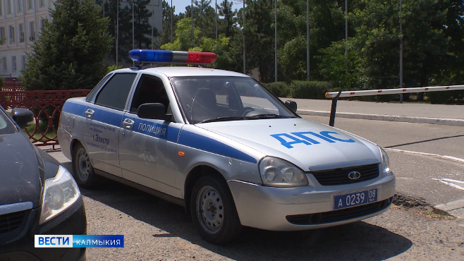 В Калмыкии за повторную езду в нетрезвом состоянии задержан житель Малодербетовского района.