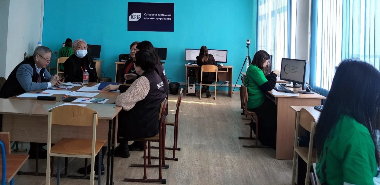 В Элистинском политехническом колледже начала работу конкурсная площадка по компетенции «Социальная работа».