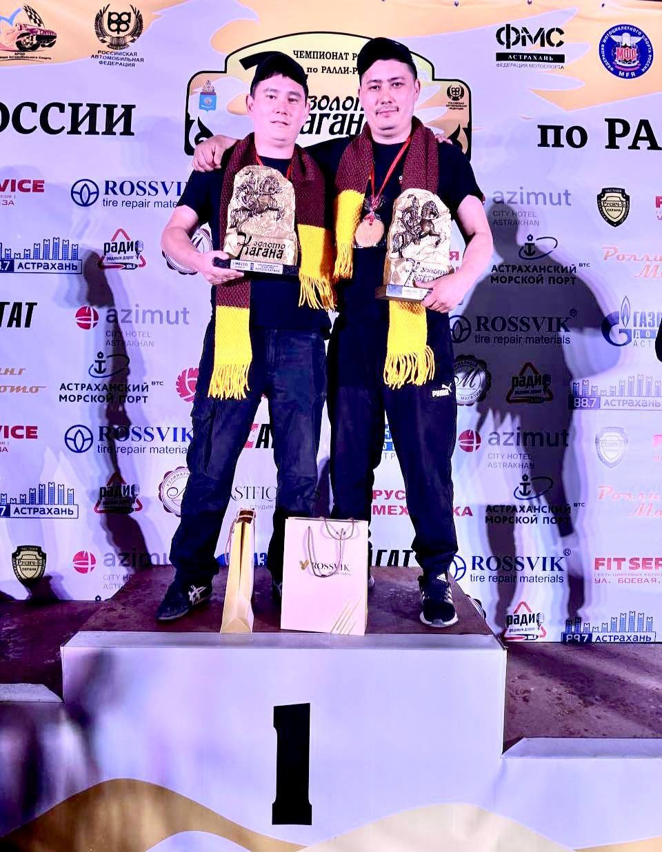 Экипаж из Калмыкии одержал победу на Чемпионате России по бахам «Золото Кагана»