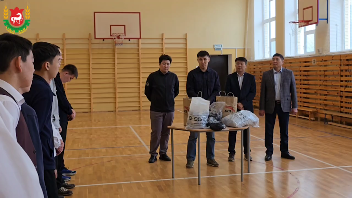 Сегодня чемпион регионального финала Всероссийской школьной баскетбольной лиги отправился на окружной турнир