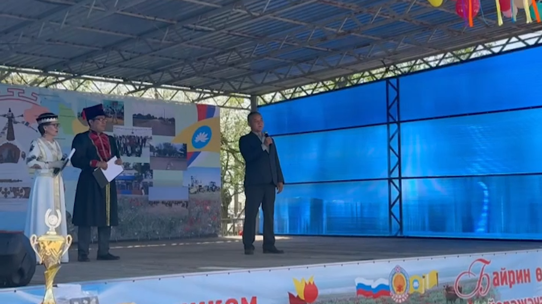 Юбилейное торжество в Ики-Бурульском районе