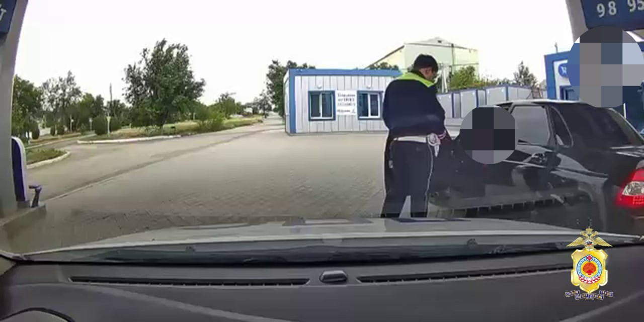 В Элисте задержали подростка, управлявшего автомобилем.