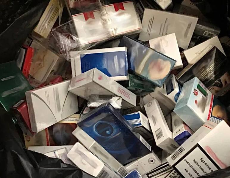 Житель Элисты оштрафован за перевозку немаркированных сигарет на 200 тыс. рублей