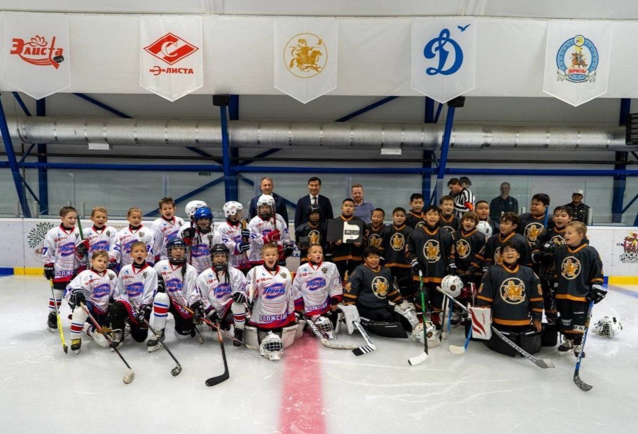 Сегодня — Всероссийский день хоккея.