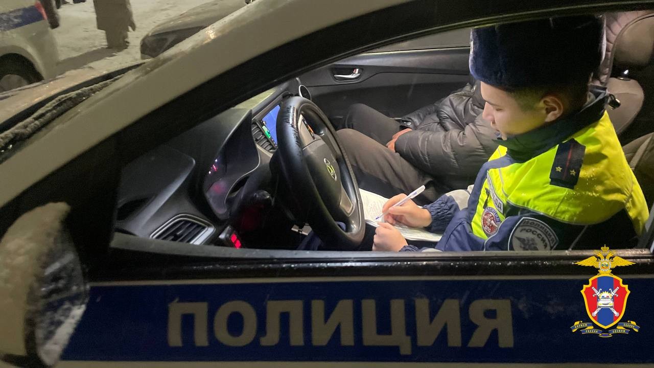 В Элисте сотрудниками Госавтоинспекции задержан водитель, сбивший ребенка и скрывшийся с места ДТП.