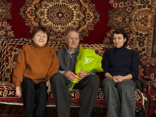 Сегодня 90-летний юбилей отмечает житель села Садовое Николай Русанов.