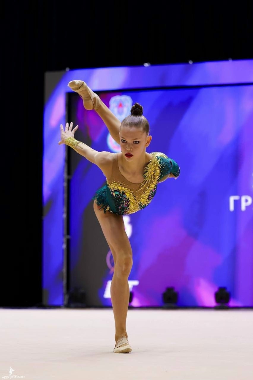 Гимнастка из Калмыкии Варвара Топорова включена в основной состав сборной России на 2026 год.
