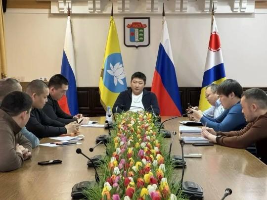В Элисте прогнозируется похолодание, что создаёт риск образования гололёда на дорогах и тротуарах.