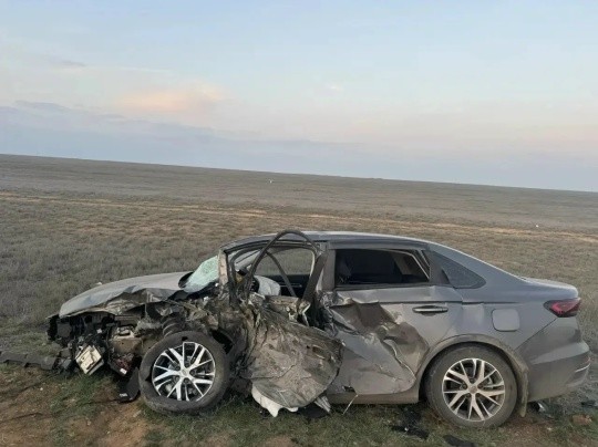 За прошедшую неделю на дорогах Калмыкии зарегистрировано пять ДТП, в которых два человека погибли, семь получили травмы.