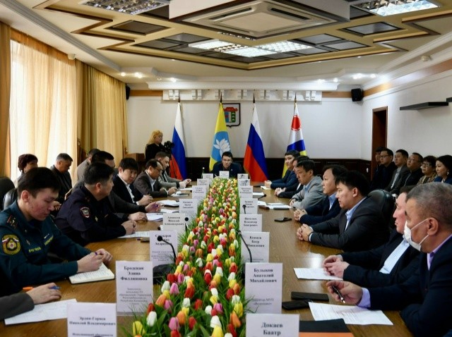 Первый случай разбоя под воздействием телефонных мошенников зарегистрирован в Элисте.