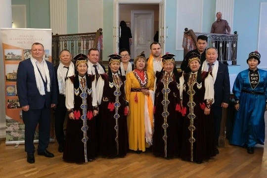 Делегация Калмыкии приняла участие в мероприятии, посвящённом Цаган Сару, в Астрахани.