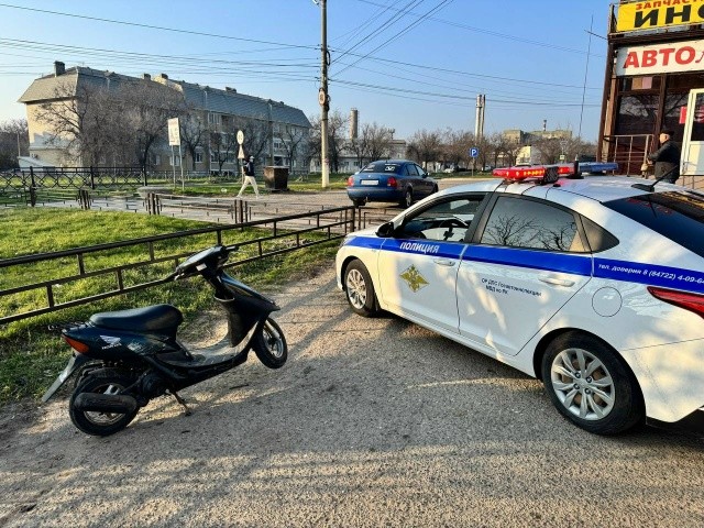️В Элисте задержали 15-летнего подростка за рулем мопеда.