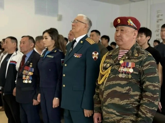 В Элисте прошли XIII городские военно-спортивные соревнования старшеклассников, посвящённые памяти Героя России Магомеда-Казима Гайирханова.