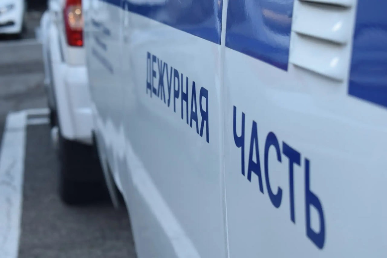 В Калмыкии полицейские изъяли наркотики у пассажира автомобиля