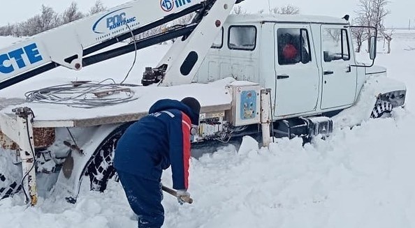 В республике продолжается борьба с последствиями снегопада